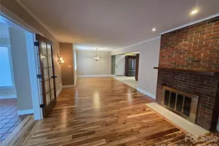 100 Chapel Rd, Black Mountain, NC 28711 - Photo 16