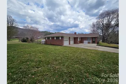 100 Chapel Road, Black Mountain, NC 28711 - Photo 6