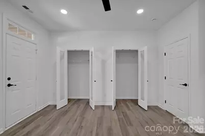 8131 Kings Creek Drive, Charlotte, NC 28273 - Photo 10