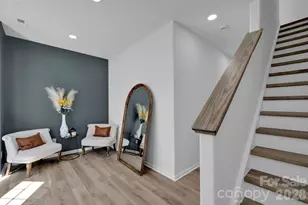 8131 Kings Creek Dr, Charlotte, NC 28273 - Photo 4