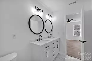 8131 Kings Creek Dr, Charlotte, NC 28273 - Photo 26