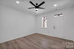 8131 Kings Creek Dr, Charlotte, NC 28273 - Photo 8