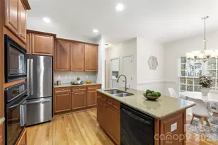 6817 Thornton Oaks Ct, Charlotte, NC 28270 - Photo 20