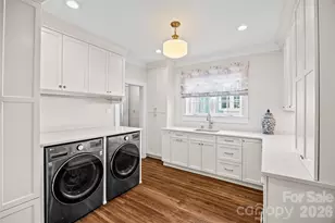 1417 Biltmore Dr, Charlotte, NC 28207 - Photo 12