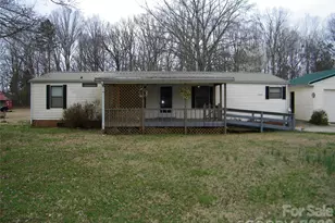 355 Ranchwood Dr, Salisbury, NC 28146 - Photo 2