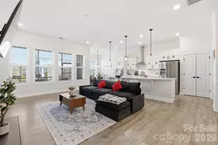 9120 Vecchio Dr, Fort Mill, SC 29707 - Photo 8