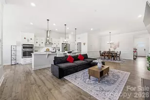 9120 Vecchio Dr, Fort Mill, SC 29707 - Photo 10