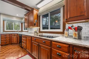 2184 Pine Mountain Dr, Connelly Springs, NC 28612 - Photo 14