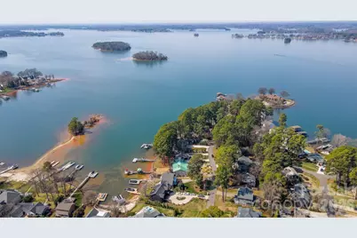 20919 Island Forest Drive, Cornelius, NC 28031 - Photo 4