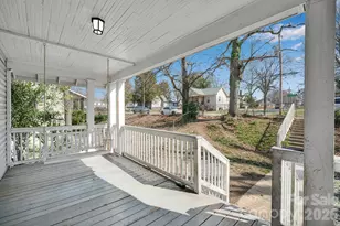 309 S Highland St, Gastonia, NC 28052 - Photo 4