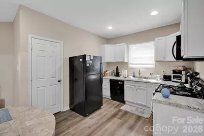 309 S Highland Street, Gastonia, NC 28052 - Photo 10