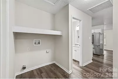 1910 Parkdale Avenue, Gastonia, NC 28052 - Photo 16