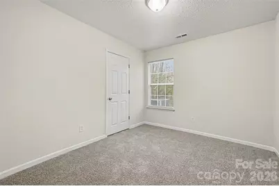 1910 Parkdale Avenue, Gastonia, NC 28052 - Photo 10