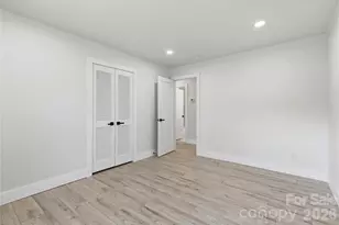 7301 Marlbrook Dr, Charlotte, NC 28212 - Photo 20