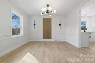 7301 Marlbrook Dr, Charlotte, NC 28212 - Photo 16