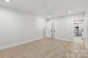 7301 Marlbrook Dr, Charlotte, NC 28212 - Photo 24