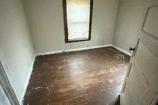 601 S College St, Dallas, NC 28034 - Photo 6