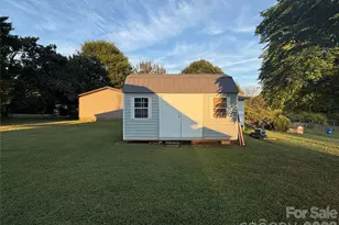 3422 Edwards Rd, Wingate, NC 28174 - Photo 4