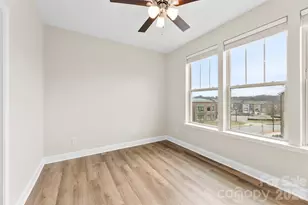 210 Judson Ave, Charlotte, NC 28208 - Photo 16