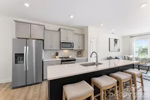 210 Judson Ave, Charlotte, NC 28208 - Photo 6