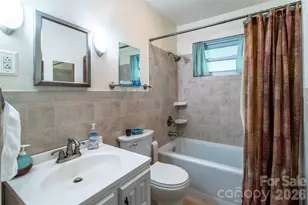 356 Pleasant Hill Dr, Brevard, NC 28712 - Photo 26