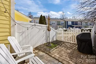 444 Hurston Circle, Charlotte, NC 28208 - Photo 22