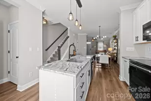 444 Hurston Circle, Charlotte, NC 28208 - Photo 10