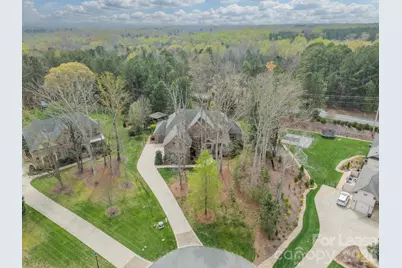 208 Pumpkin Seed Court, Matthews, NC 28104 - Photo 2