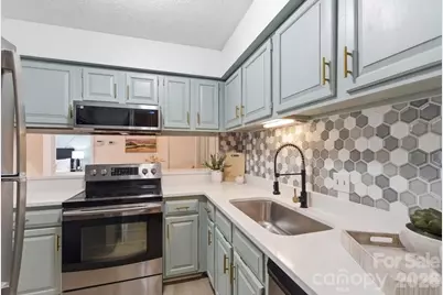 1612 Sharon Road W #66, Charlotte, NC 28210 - Photo 10