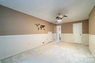 6 Hillview Cir, Asheville, NC 28805 - Photo 24