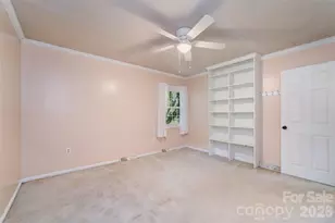 6 Hillview Cir, Asheville, NC 28805 - Photo 20