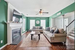 236 Aylesbury Ln, Indian Trail, NC 28079 - Photo 2