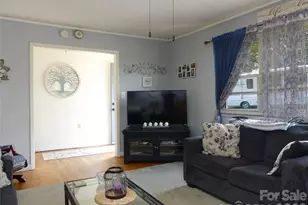 4636 Oak Hill School Rd, Lenoir, NC 28645 - Photo 8