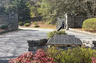 110 Fox Chase Dr, Hendersonville, NC 28739 - Photo 2