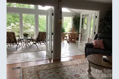 31 Rhododendron Road, Black Mountain, NC 28711 - Photo 2