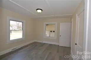 500 Gann St, Lowell, NC 28098 - Photo 14