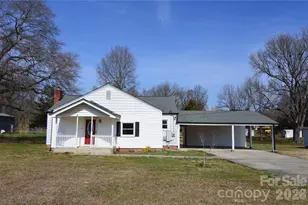 500 Gann St, Lowell, NC 28098 - Photo 1