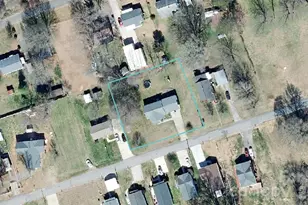 500 Gann St, Lowell, NC 28098 - Photo 2