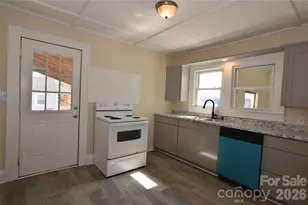 500 Gann St, Lowell, NC 28098 - Photo 22