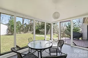 501 Vista Grande Cir, Charlotte, NC 28226 - Photo 36