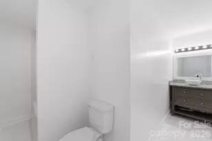 501 Vista Grande Cir, Charlotte, NC 28226 - Photo 32