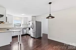 501 Vista Grande Cir, Charlotte, NC 28226 - Photo 12