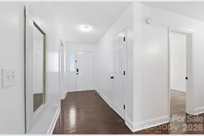 501 Vista Grande Circle, Charlotte, NC 28226 - Photo 6