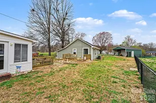 1224 Pump Station Rd, Kannapolis, NC 28081 - Photo 8