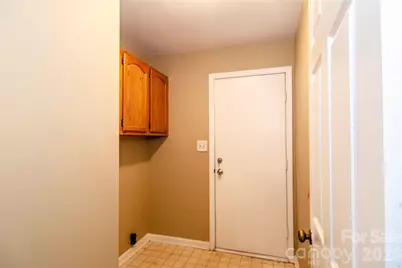406 Port Royal Drive, Matthews, NC 28105 - Photo 8