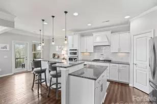 1814 Sunchaser Ln, Charlotte, NC 28210 - Photo 8