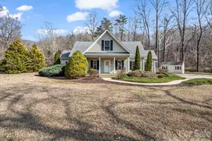 19 Lynnbrook Way, Columbus, NC 28722 - Photo 1