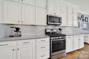 270 Helton Ln, Fort Mill, SC 29708 - Photo 10