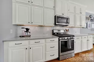 270 Helton Ln, Fort Mill, SC 29708 - Photo 8