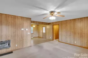 122 Vinewood Dr, Waynesville, NC 28786 - Photo 6